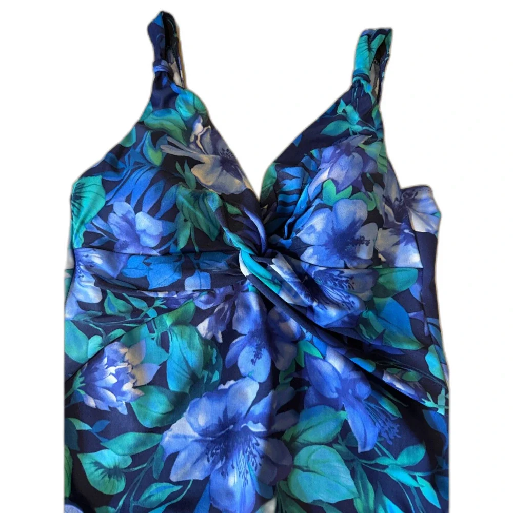 Miraclesuit Swimsuit Blue Floral Padded Sz 18